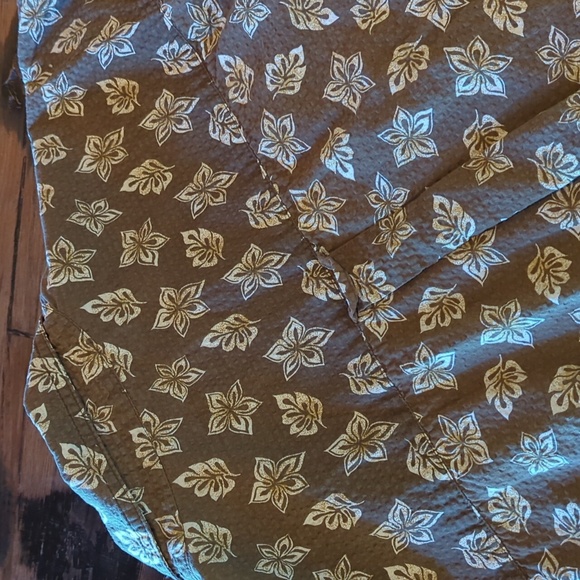 Catalina Short Sleeved Shirt. Sz XL. - Picture 11 of 11